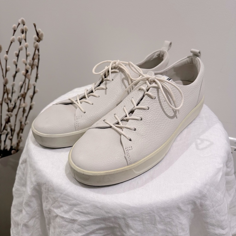 Ecco Soft 8 White Leather Sneakers